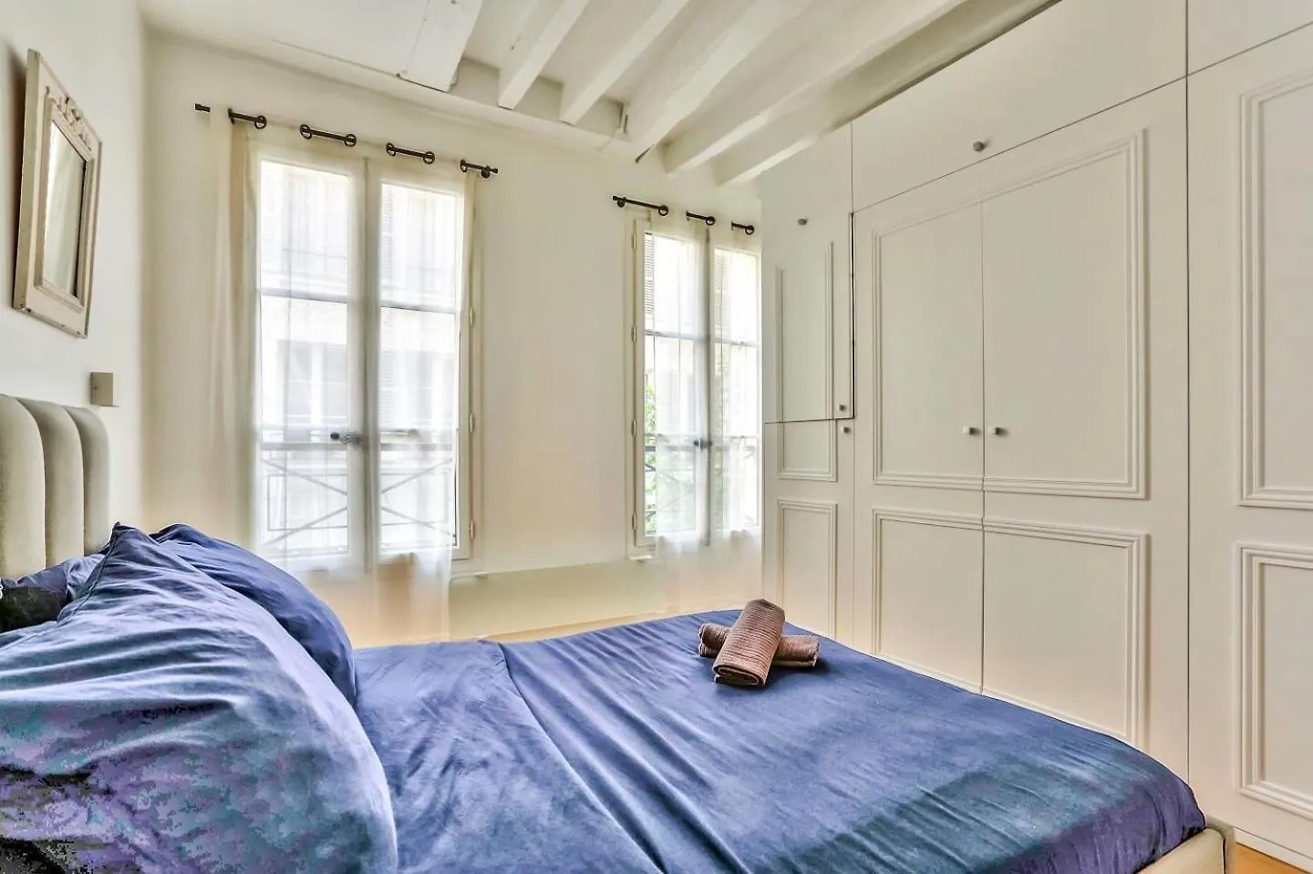 Superbe Bon Marche Saint Germain Free Netflix * Párizs